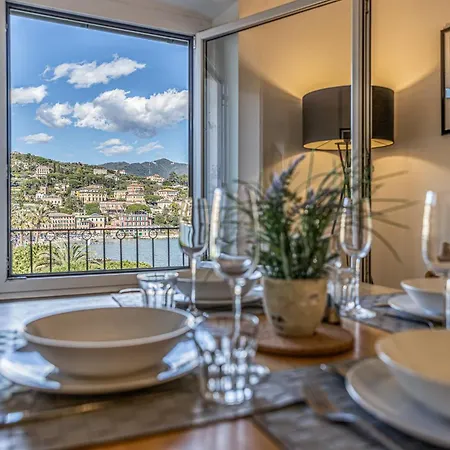 Апартаменты Cozy - Relax E Vista Mare Da Sogno *